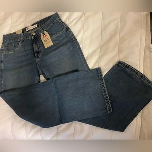 NWT Levi’s 550 relaxed jeans